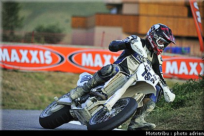 binder_1_supermotard_alp_huez_2009.jpg