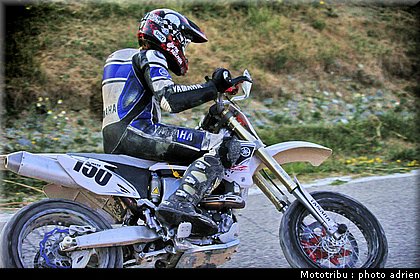binder_5_supermotard_alp_huez_2009.jpg