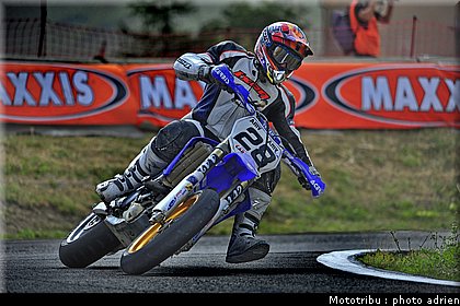 caradec_14_supermotard_alp_huez_2009.jpg