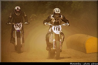 caron_01_supermotard_alp_huez_2009.jpg