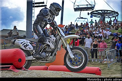 caron_08_supermotard_alp_huez_2009.jpg