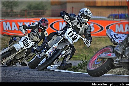 caron_12_supermotard_alp_huez_2009.jpg