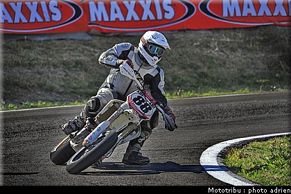 chacheprat_01_supermotard_alp_huez_2009.jpg