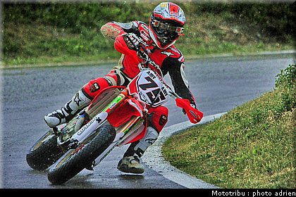 chambon_23_supermotard_alp_huez_2009.jpg