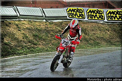 chambon_25_supermotard_alp_huez_2009.jpg