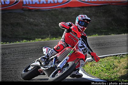 chambon_31_supermotard_alp_huez_2009.jpg