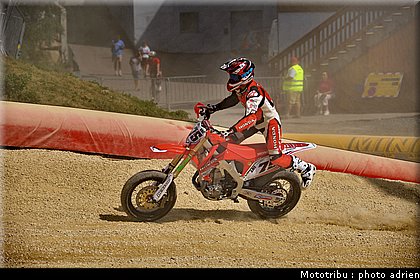 chambon_37_supermotard_alp_huez_2009.jpg