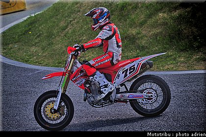 chambon_51_supermotard_alp_huez_2009.jpg