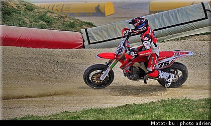 chambon_52_supermotard_alp_huez_2009.jpg