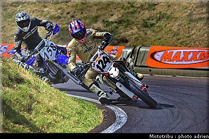 chartraire_03_supermotard_alp_huez_2009.jpg