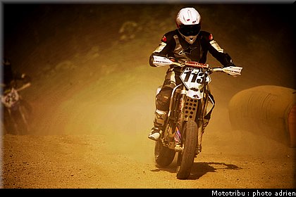 chirot_06_supermotard_alp_huez_2009.jpg