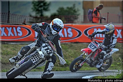 chirot_10_supermotard_alp_huez_2009.jpg