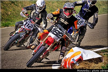 clement_04_supermotard_alp_huez_2009.jpg