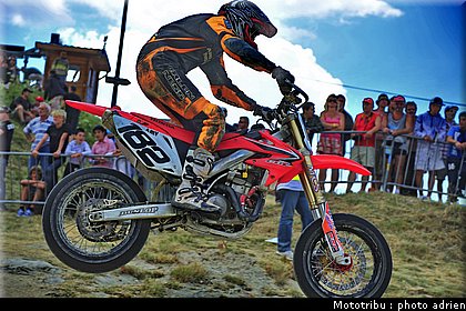 clement_10_supermotard_alp_huez_2009.jpg