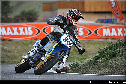 delaroue_14_supermotard_alp_huez_2009.JPG