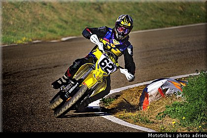 febvre_11_supermotard_alp_huez_2009.jpg