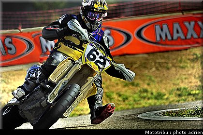 febvre_27_supermotard_alp_huez_2009.jpg