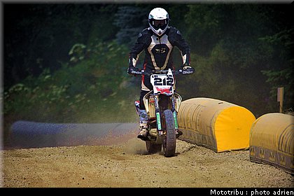 gimeno_01_supermotard_alp_huez_2009.jpg