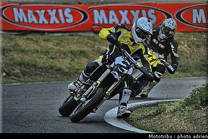 goguet_14_supermotard_alp_huez_2009.JPG