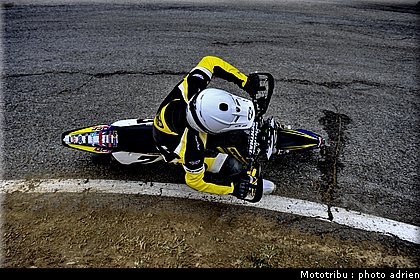 goguet_25_supermotard_alp_huez_2009.jpg