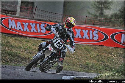 gouttegatas_04_supermotard_alp_huez_2009.jpg