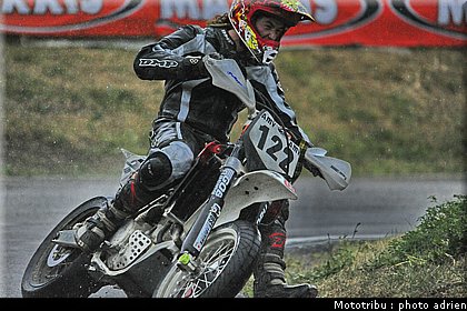 gouttegatas_07_supermotard_alp_huez_2009.jpg