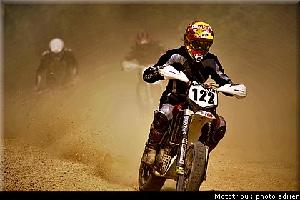 gouttegatas_12_supermotard_alp_huez_2009.jpg