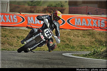 gouttegatas_15_supermotard_alp_huez_2009.jpg