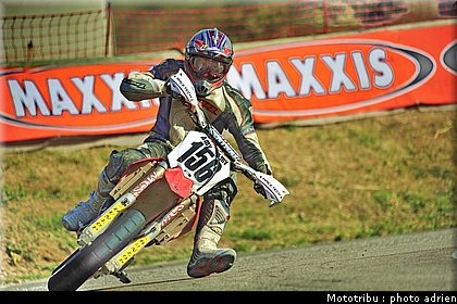 mouraud_14_supermotard_alp_huez_2009.jpg