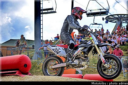 naze_07_supermotard_alp_huez_2009.jpg