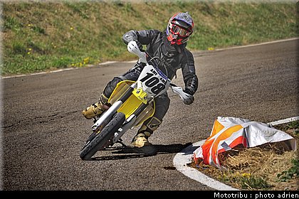 parmentier_3_supermotard_alp_huez_2009.JPG