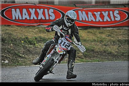 pasco_02_supermotard_alp_huez_2009.jpg