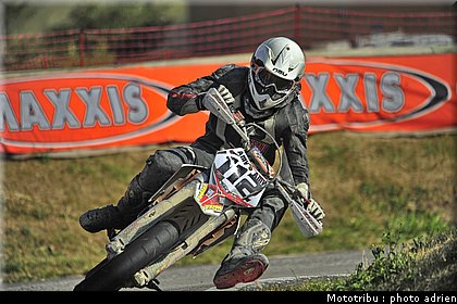 pasco_17_supermotard_alp_huez_2009.jpg