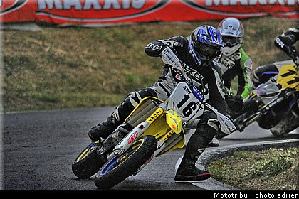 perret_07_supermotard_alp_huez_2009.JPG