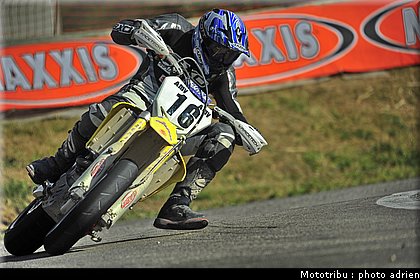 perret_27_supermotard_alp_huez_2009.JPG
