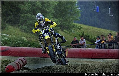 prizzi_05_supermotard_alp_huez_2009.jpg