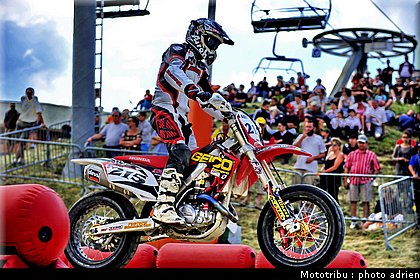 rey_11_supermotard_alp_huez_2009.jpg
