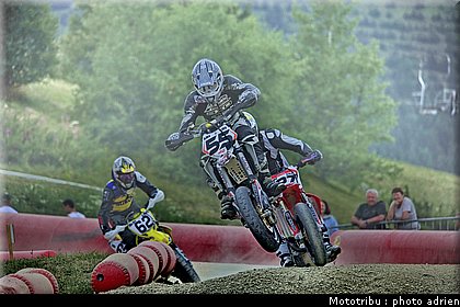 rigal_11_supermotard_alp_huez_2009.jpg