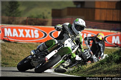 rolland_a_20_supermotard_alp_huez_2009.JPG