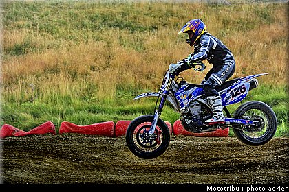 roussel_01_supermotard_alp_huez_2009.jpg