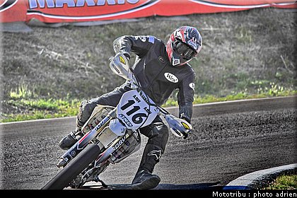 thabaret_03_supermotard_alp_huez_2009.jpg