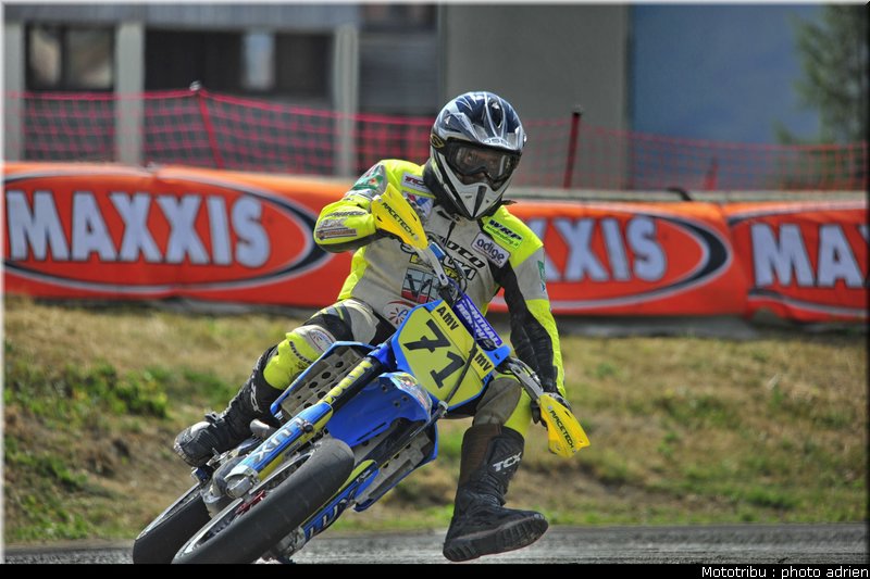71_5_supermotard_alp_huez_2009