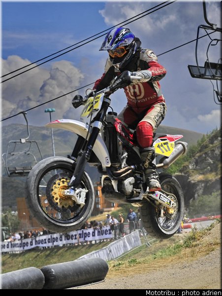 barnet_6_supermotard_alp_huez_2009