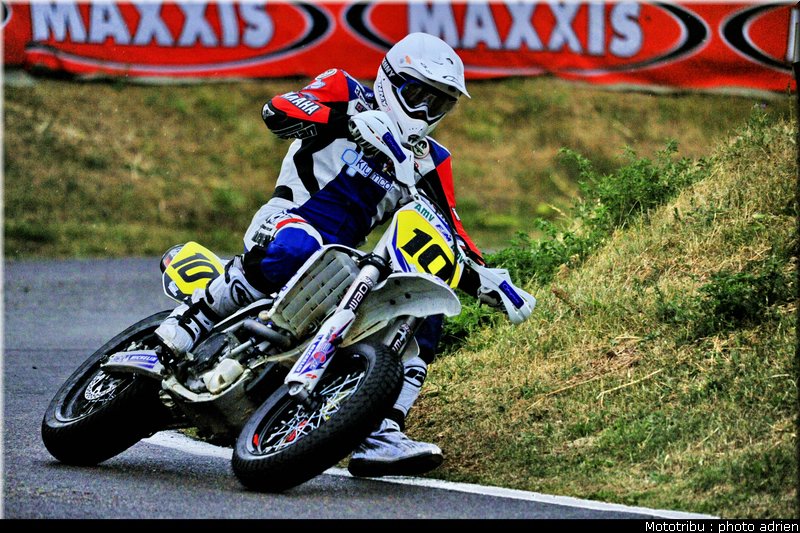 blot_02_supermotard_alp_huez_2009