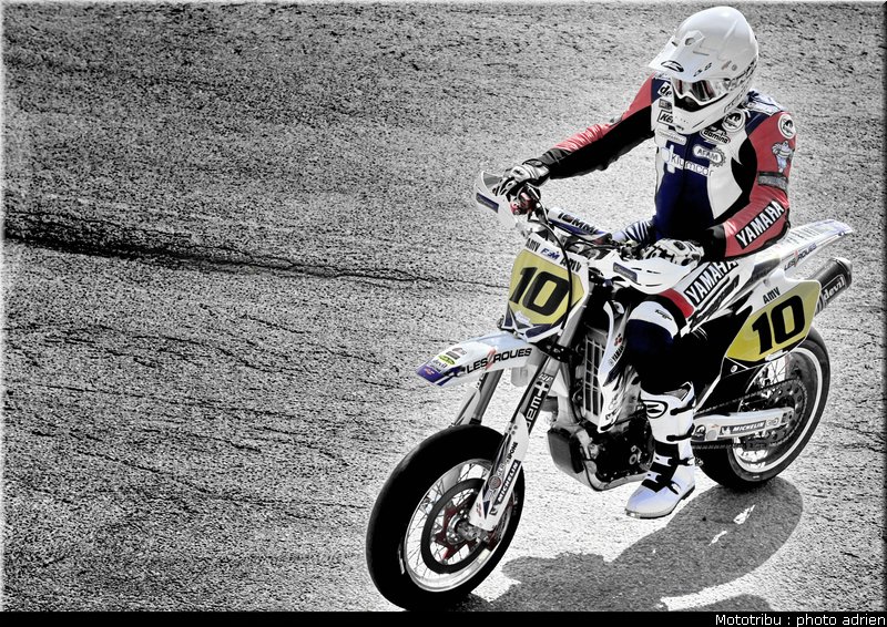 blot_12_supermotard_alp_huez_2009