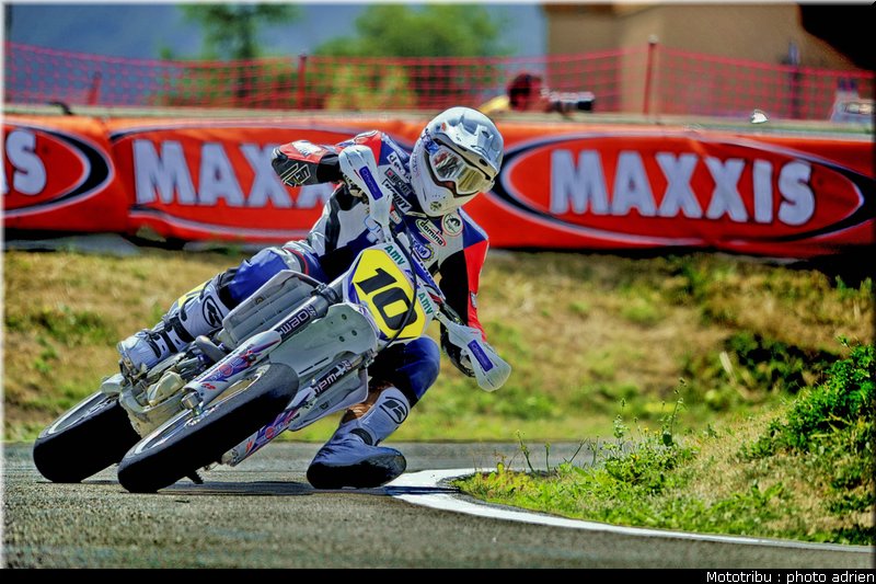blot_17_supermotard_alp_huez_2009
