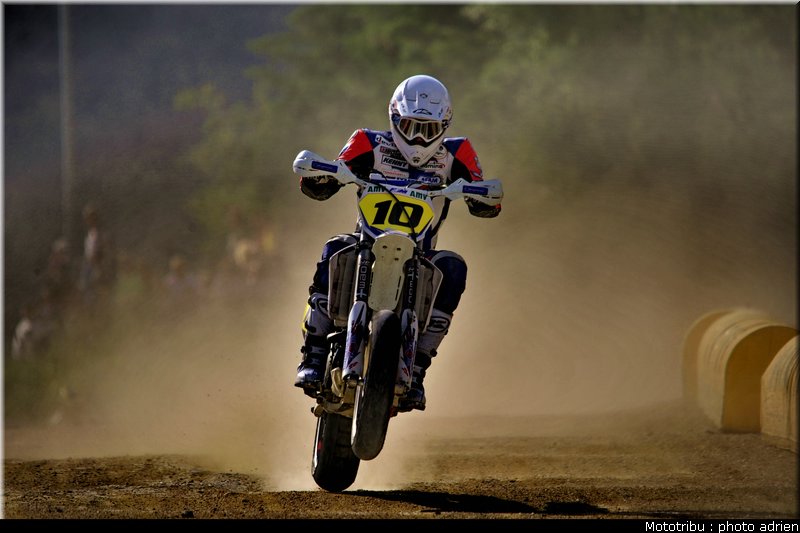 blot_25_supermotard_alp_huez_2009