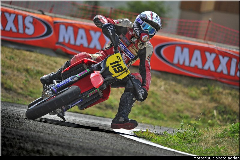 bonnevie_1_supermotard_alp_huez_2009
