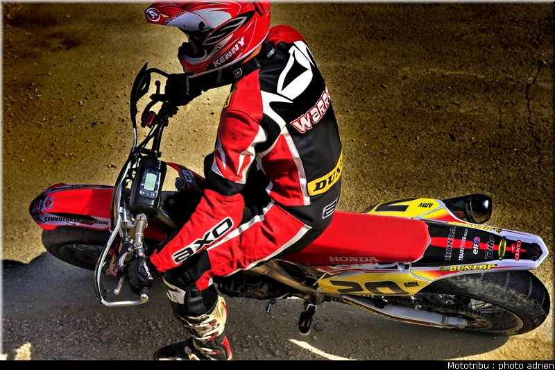bougard_11_supermotard_alp_huez_2009