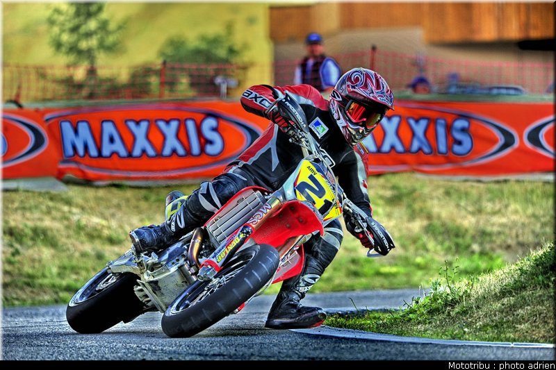 cazade_07_supermotard_alp_huez_2009